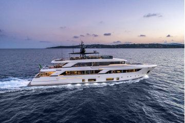 定制法拉帝天梭42(NAVETTA 42)